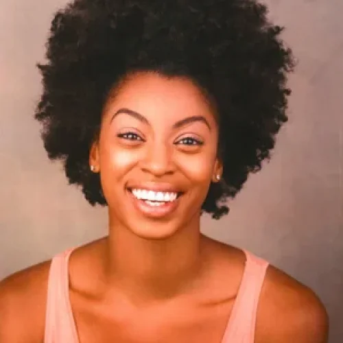 Aubree+Brown+—+Picture+&+Resume-1