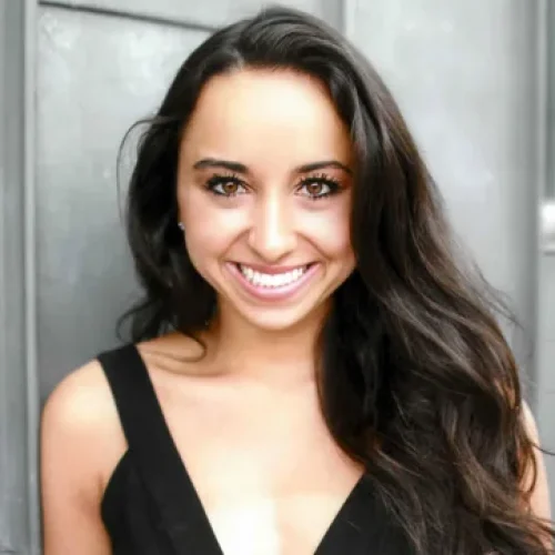 Cassandra+Surianello+--+Picture,+Resume+&+Audition+Card-1