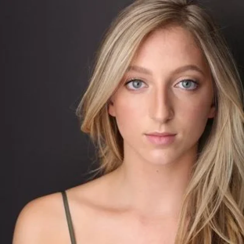 dancerheadshots_summer22_0000s_0000_Layer+38