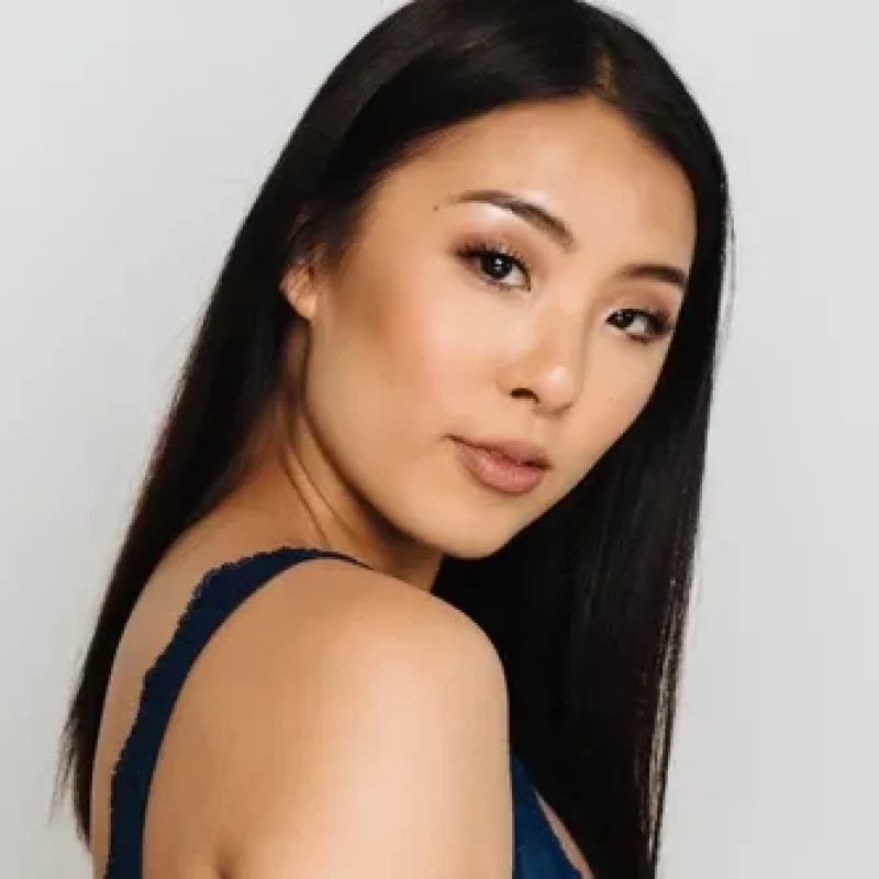fall2019dancers_0001_maia
