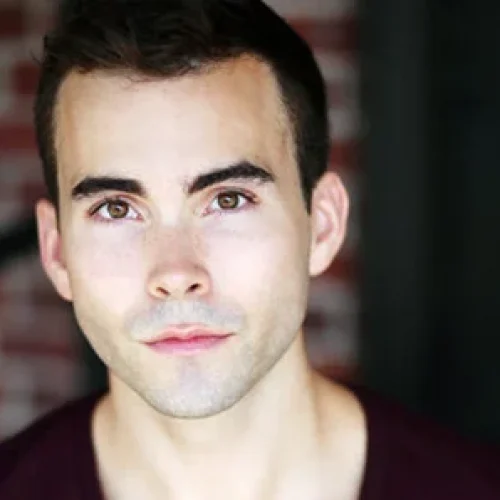 fall2019dancers_0008_derek